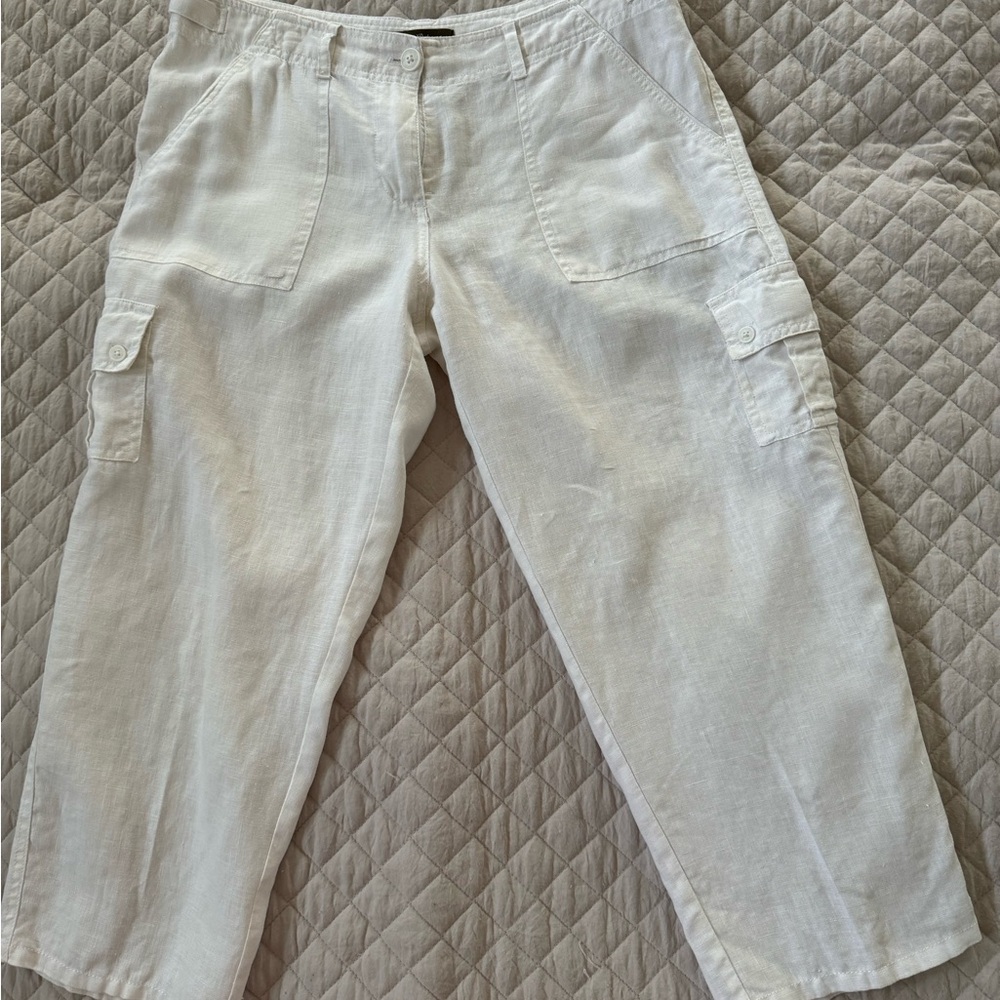 Tommy Bahama White Linen cargo crop pants - Picture 7 of 12